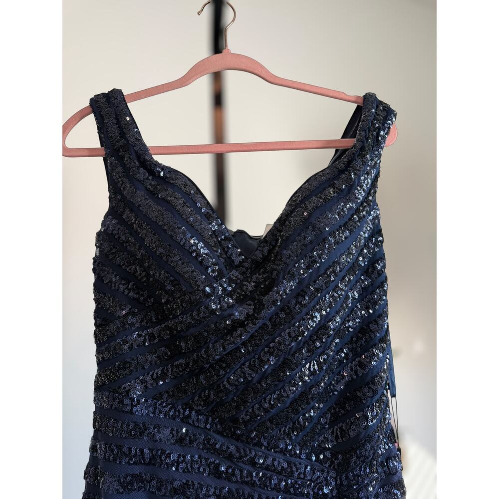 NWT Les Femme Sequin Off Shoulder High Slit Maxi Formal Gown Navy Blue Womens 12 - Picture 2 of 12